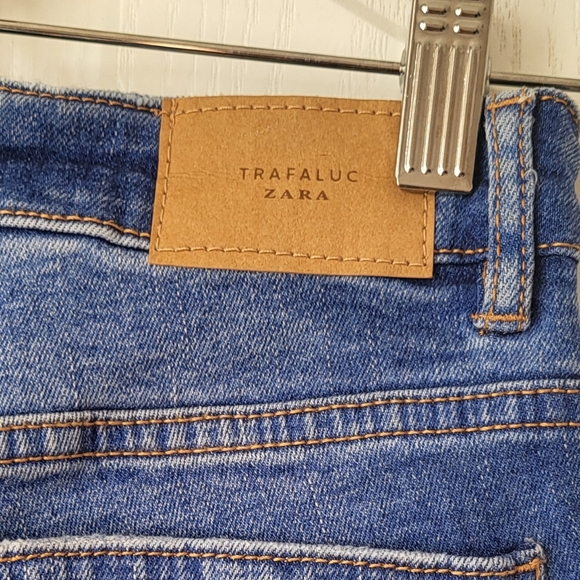 Zara Blue high-waisted Jean shorts - Picture 5 of 5